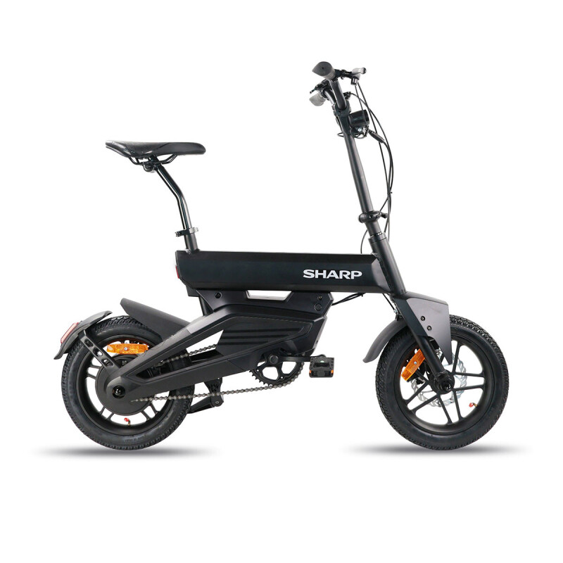 Sharp elektrische vouwfiets zwart vrijstaand op witte achtergrond volledig zichtbaar.