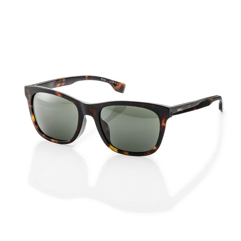 De Hugo Boss Heren Zonnebril 1555/0/F/S. De Hugo Boss Heren Zonnebril 1555/0/F/S.